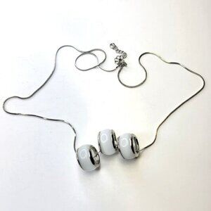 Barrel Pendant Necklace
